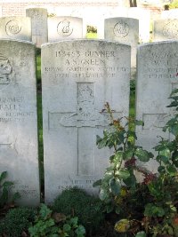 La Kreule Military Cemetery Hazebrouck - Green, Albert Stanley