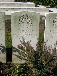 La Kreule Military Cemetery Hazebrouck - Hardy, Ernest