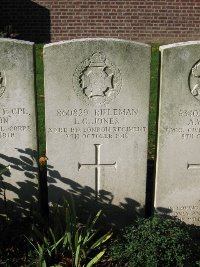 La Kreule Military Cemetery Hazebrouck - Jones, Llewellyn Glyn