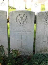 La Kreule Military Cemetery Hazebrouck - Kenyon, William Douglas