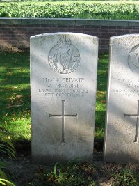 La Kreule Military Cemetery Hazebrouck - McGuire, J
