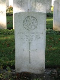 La Kreule Military Cemetery Hazebrouck - McKinnon, P