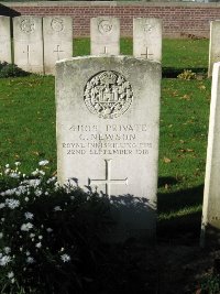 La Kreule Military Cemetery Hazebrouck - Newson, Charles