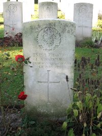 La Kreule Military Cemetery Hazebrouck - Parrish, Frederick Albert