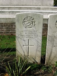 La Kreule Military Cemetery Hazebrouck - Plummer, Frederick