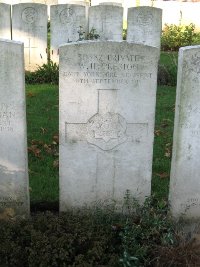 La Kreule Military Cemetery Hazebrouck - Preston, W H