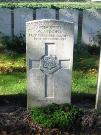 La Kreule Military Cemetery Hazebrouck - Tindell, William John