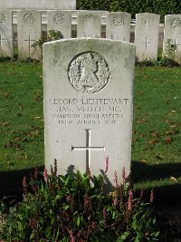 La Kreule Military Cemetery Hazebrouck - Veitch, James