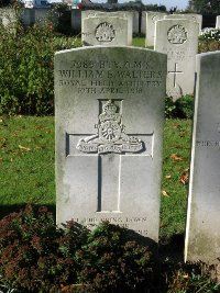 La Kreule Military Cemetery Hazebrouck - Walters, William E.