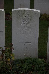 Namps-Au-Val British Cemetery - Alwynne, William Annesley
