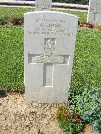 Sangro River War Cemetery - Adams, Gourlay