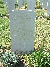 Sangro River War Cemetery - Ashton, Basil Barnes