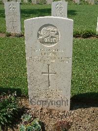 Sangro River War Cemetery - Baker, John