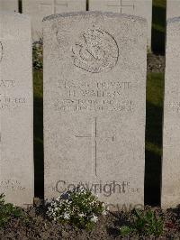 Noeux-Les-Mines Communal Cemetery - Walters, Harry