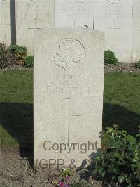 Noeux-Les-Mines Communal Cemetery - Williams, A