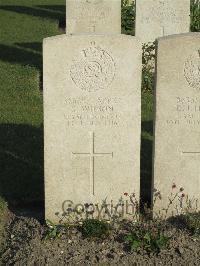 Noeux-Les-Mines Communal Cemetery - Wilson, S