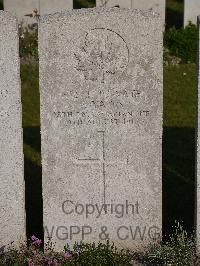 Noeux-Les-Mines Communal Cemetery - Yates, F