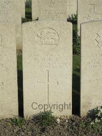 Noeux-Les-Mines Communal Cemetery - Yearsley, W