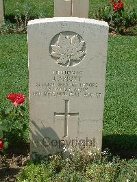 Cassino War Cemetery - Ariott, J