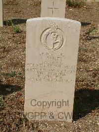 Cassino War Cemetery - Astley, Frank