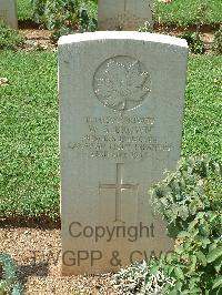 Cassino War Cemetery - Brown, Wallace