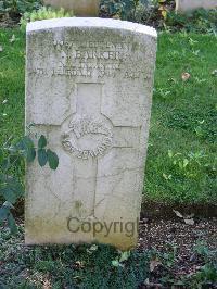 Cassino War Cemetery - Barker, Nevile