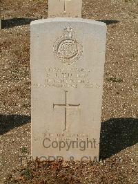 Cassino War Cemetery - Blunden, Edward James