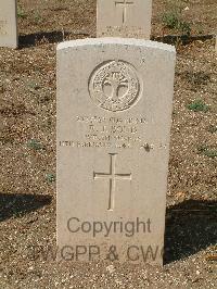 Cassino War Cemetery - Bond, Robert John