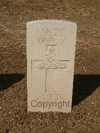 Cassino War Cemetery - Brett, Charles Edward