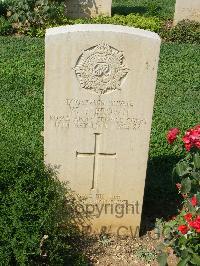 Cassino War Cemetery - Brown, Walter Edwin