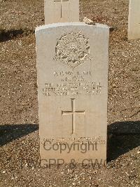 Cassino War Cemetery - Cox, James R.