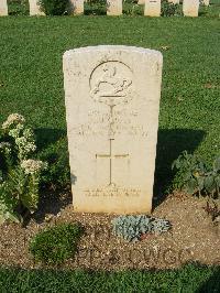 Cassino War Cemetery - Cross, John James