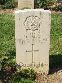 Cassino War Cemetery - Curtis, John James