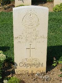 Cassino War Cemetery - Dagnall, Francis