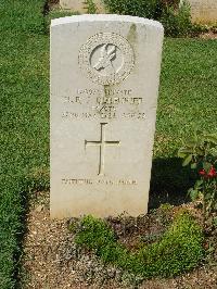 Cassino War Cemetery - Debeurier, H R S