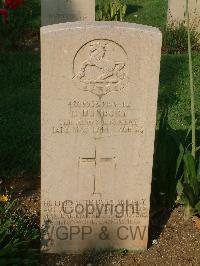 Cassino War Cemetery - Duxbury, Thomas