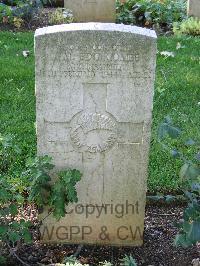 Cassino War Cemetery - Edgecombe, Loris Maynard