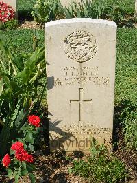 Cassino War Cemetery - Filer, Hubert James Rich