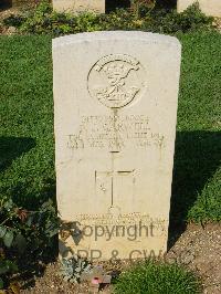 Cassino War Cemetery - Garwell, Francis James