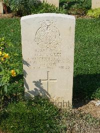 Cassino War Cemetery - Giles, Donald Aubrey Newdigate