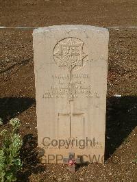 Cassino War Cemetery - Gray, Leslie