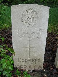 Etaples Military Cemetery - Adaway, George