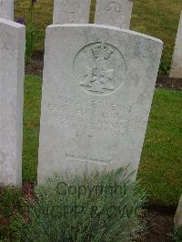 Etaples Military Cemetery - Adkins, Albert Edward