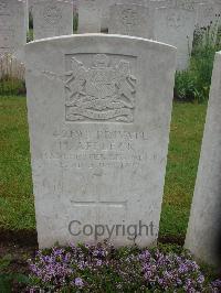 Etaples Military Cemetery - Affleck, H