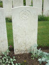 Etaples Military Cemetery - Alexander, George John