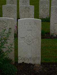 Etaples Military Cemetery - Alldritt, E