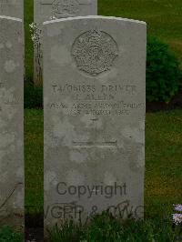 Etaples Military Cemetery - Allen, J