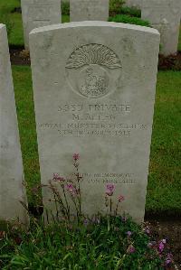 Etaples Military Cemetery - Allen, M