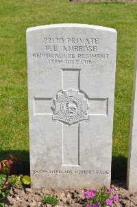 Etaples Military Cemetery - Ambrose, Ernest Edward