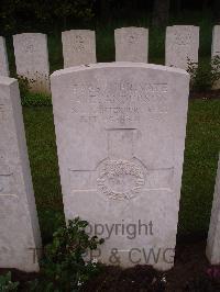 Etaples Military Cemetery - Anderson, Albert Edward